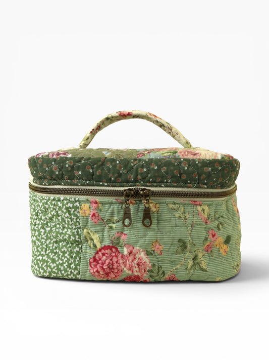 Shabby Train Case